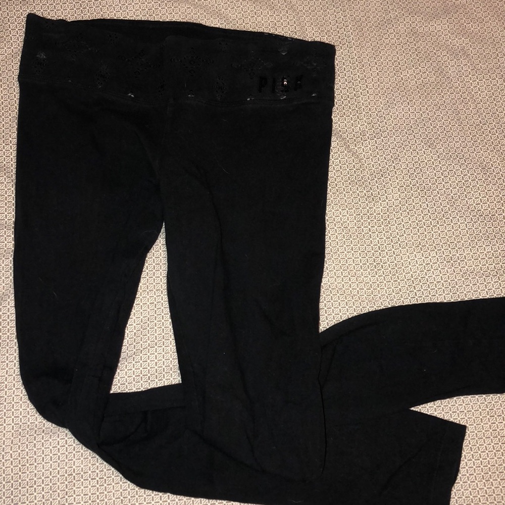Black leggings